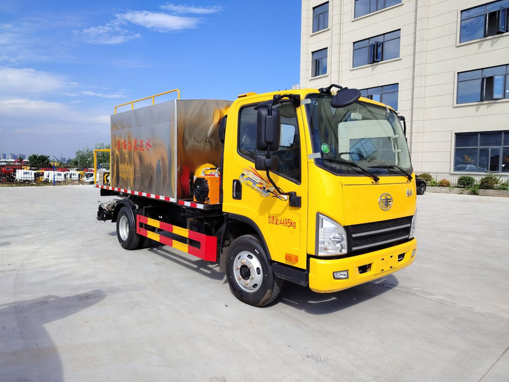 Продается автогудронатор FAW 6.5м³ 150 л.с.