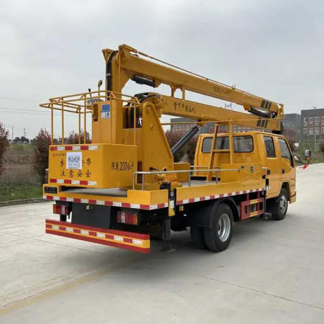 Продается автовышка Dongfeng 4x2 с телескопической стрелой для высотных работ, 13-18 метров.