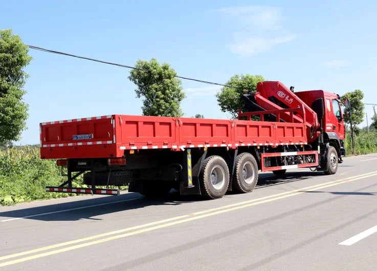 Продается кран-манипулятор Dongfeng 6×4 10Т