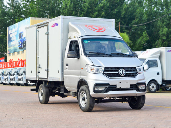 Dongfeng Box Truck (фургон)