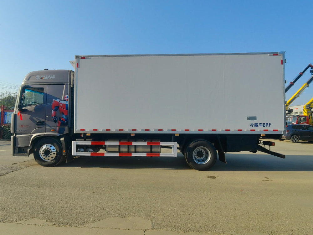 Продаётся рефрижератор FOTON 6.8m E6
