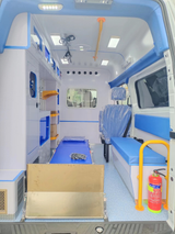 Продается дизельная машина скорой помощи Ford Transit V362 со средней колесной базой и средней высотой крыши