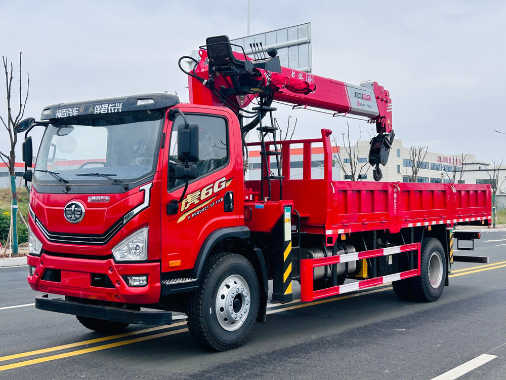 Продается кран-манипулятор FAW 220HP с телескопической стрелой, грузоподъемность 8-10 тонн.