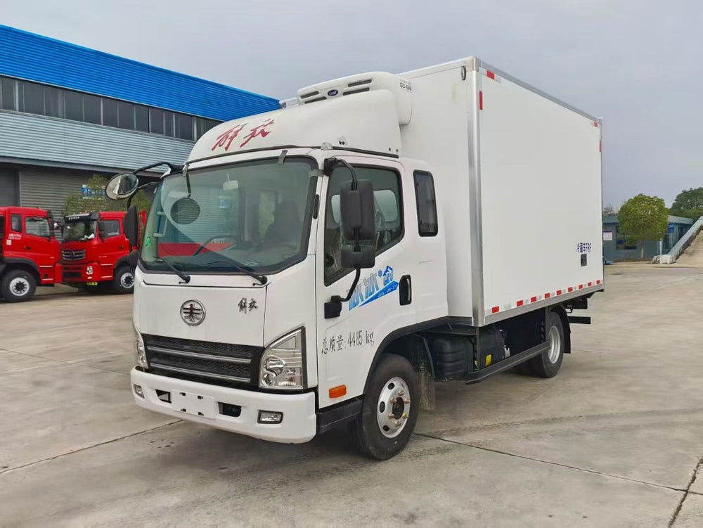 Рефрижератор FAW 150 л.с. на продажу