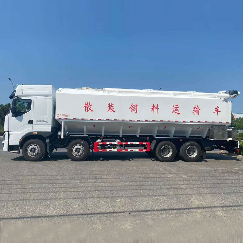 Продается кормовоз Dongfeng 8X4 40000 л