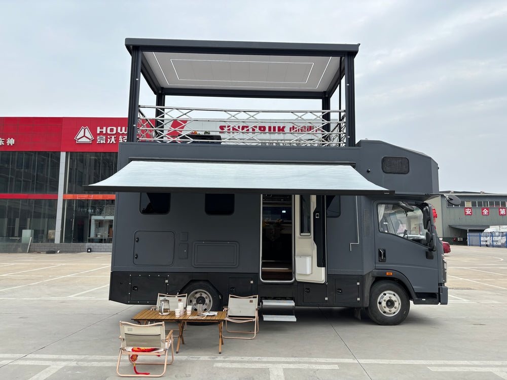 Chengli Yashutte HOWO Commander T3 Pop-Up Roof RV — Rooftop Terrace Edition