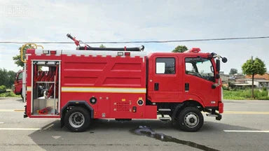 Пожарная автоцистерна Dongfeng 4×4 объемом 5 м³ на продажу