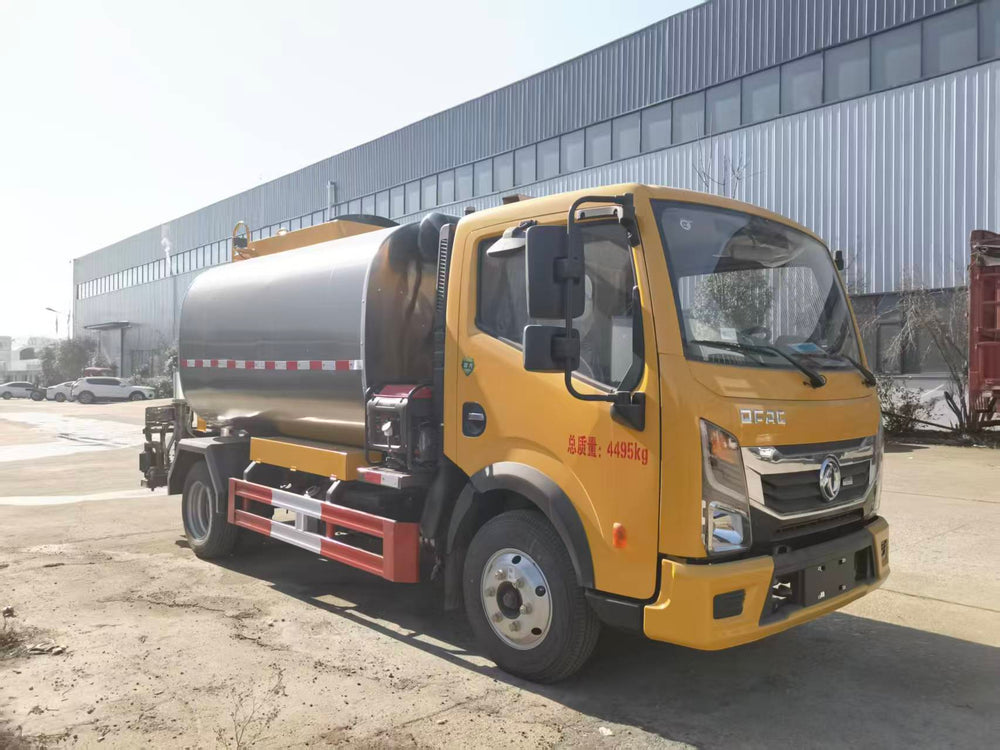 Продаётся автогудронатор DongFeng 6Т