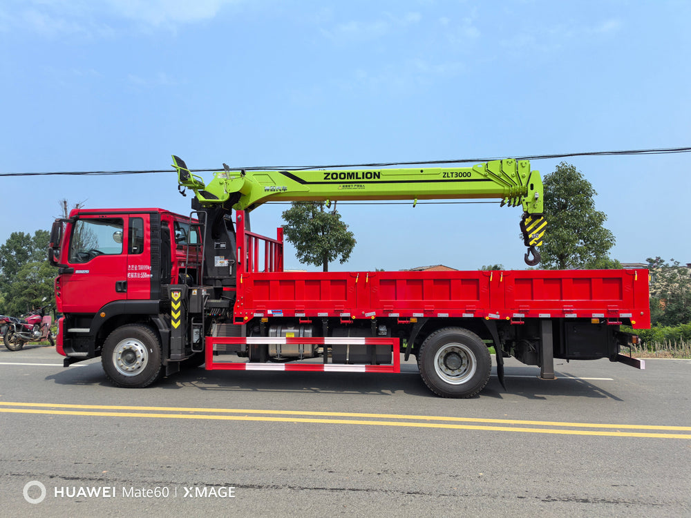 Продается автокран HOWO 4×2 ZOOMLION 8Т с телескопической стрелой