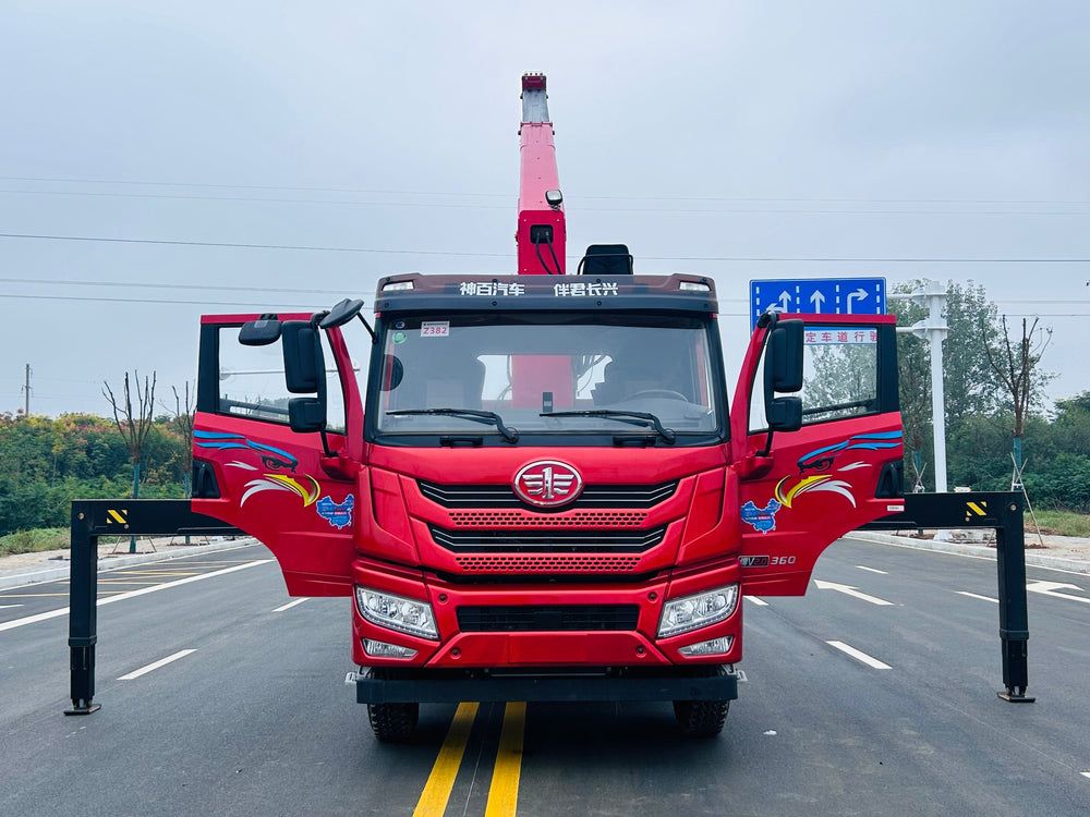 Продается автокран FAW 8×4 с телескопической стрелой, 360 л.с.