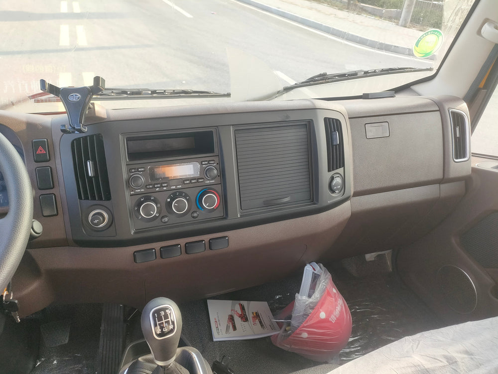 Продается кран-манипулятор FAW 150HP 4T с телескопической стрелой.