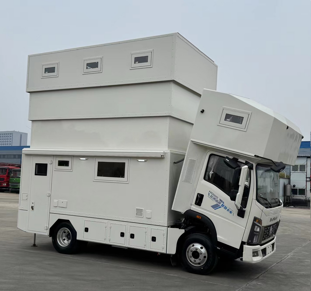 Chengli Yashutte HOWO Commander Mid-Ring Pop-Up Roof RV