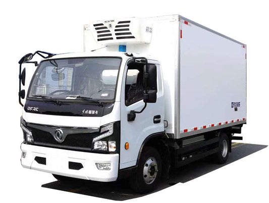 DongFeng 4X2 Refrigerator Truck van length 4m