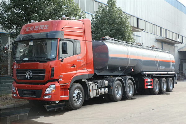 Модель CLW9401GFW Полуприцеп-цистерна для перевозки коррозионных грузов