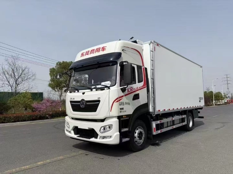 Продается рефрижератор DongFeng 330 л.с., 6.8 м.