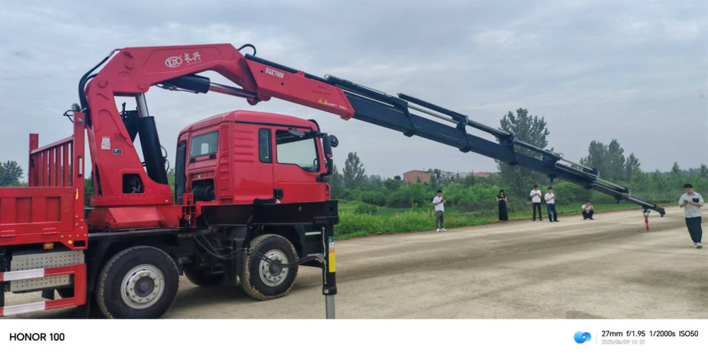 Продается грузовик с КМУ HOWO 350 л.с., грузоподъемность 10-40 т.