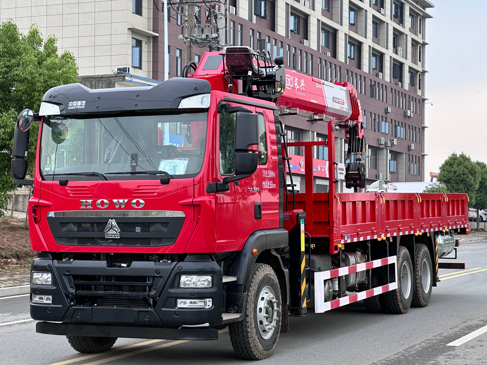 HOWO TX 6x4 Mountain Edition Crane Truck | 14-Ton 5-Section Boom | 8.4m Cargo Box | 320HP