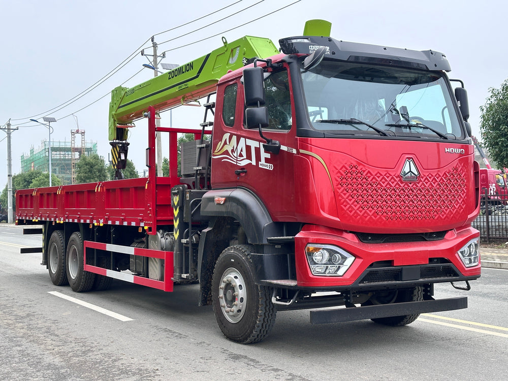 Продаётся кран с телескопической стрелой HOWO 6×4 ZOOMLION 14Т