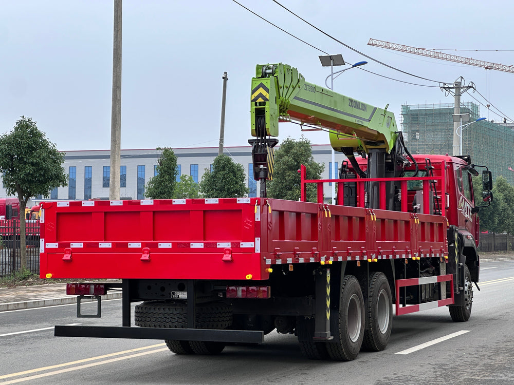 Продаётся кран с телескопической стрелой HOWO 6×4 ZOOMLION 14Т