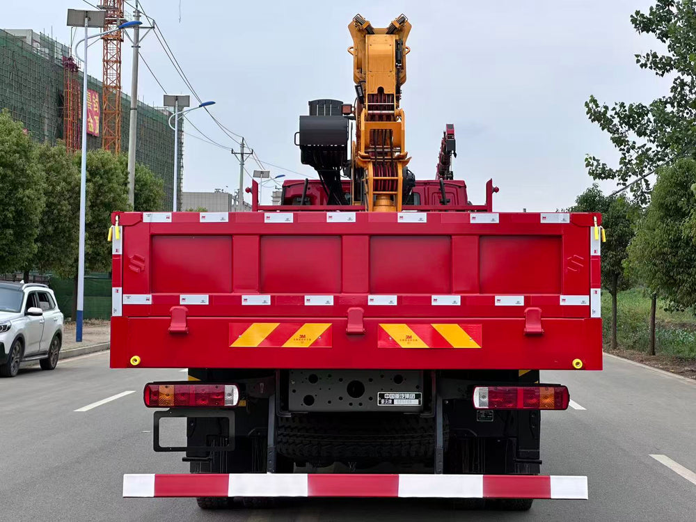 Продается HOWO 6×4 14Т кран с телескопической стрелой